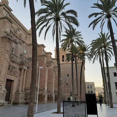 דירות אלמריה Vivienda Bendicho- Catedral מראה חיצוני תמונה